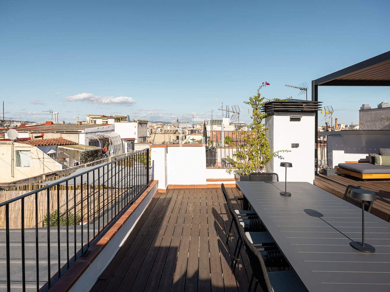 1 soverom Penthouse til salgs i Barcelona by - € 730 000 (Ref: 10172231)