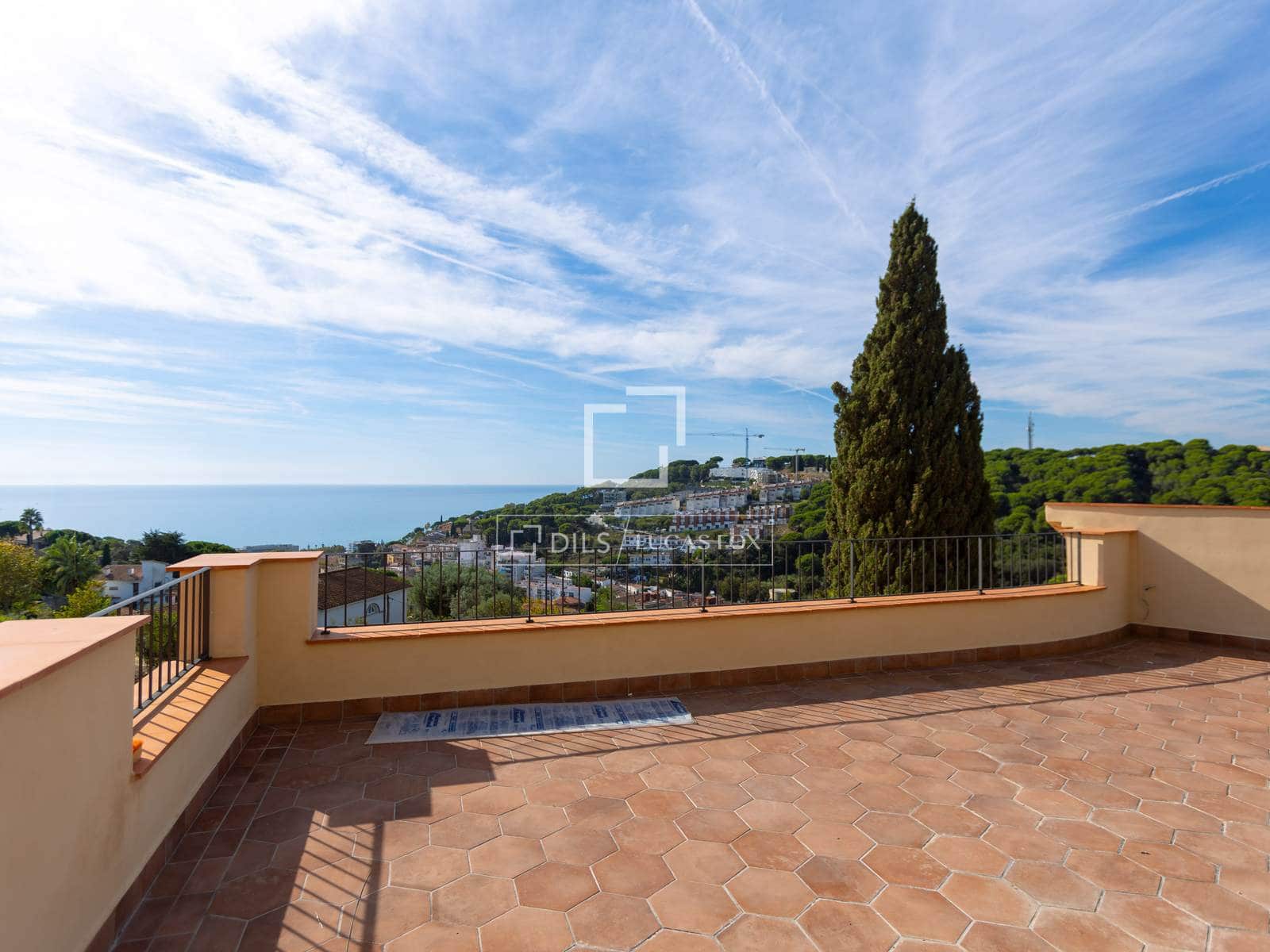 6 chambre Villa/Maison à vendre à Arenys de Mar avec piscine garage - 2 200 000 € (Ref: 10172232)