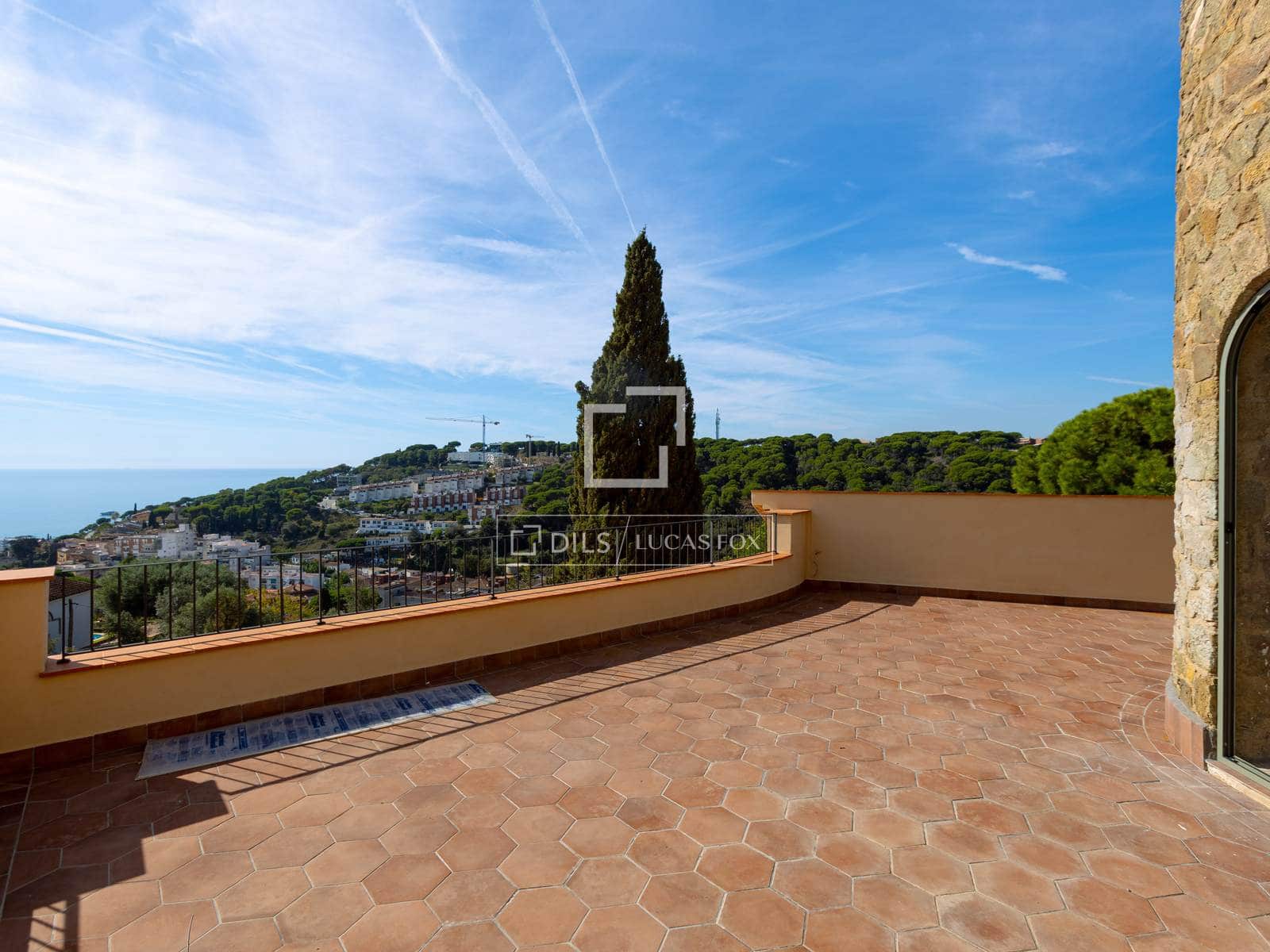 6 chambre Villa/Maison à vendre à Arenys de Mar avec piscine garage - 2 200 000 € (Ref: 10172232)