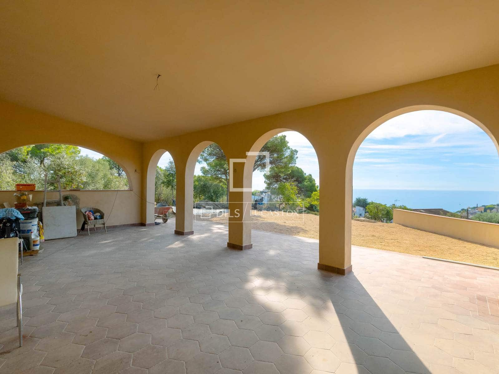 6 chambre Villa/Maison à vendre à Arenys de Mar avec piscine garage - 2 200 000 € (Ref: 10172232)