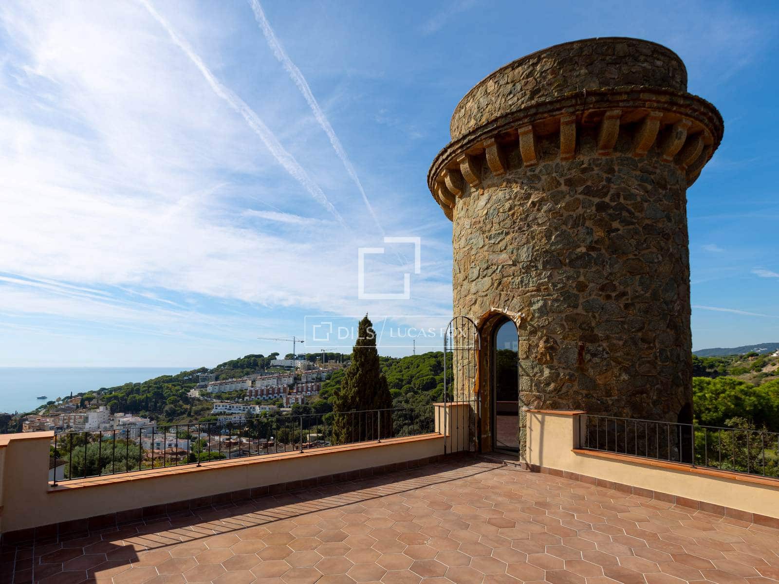 6 chambre Villa/Maison à vendre à Arenys de Mar avec piscine garage - 2 200 000 € (Ref: 10172232)
