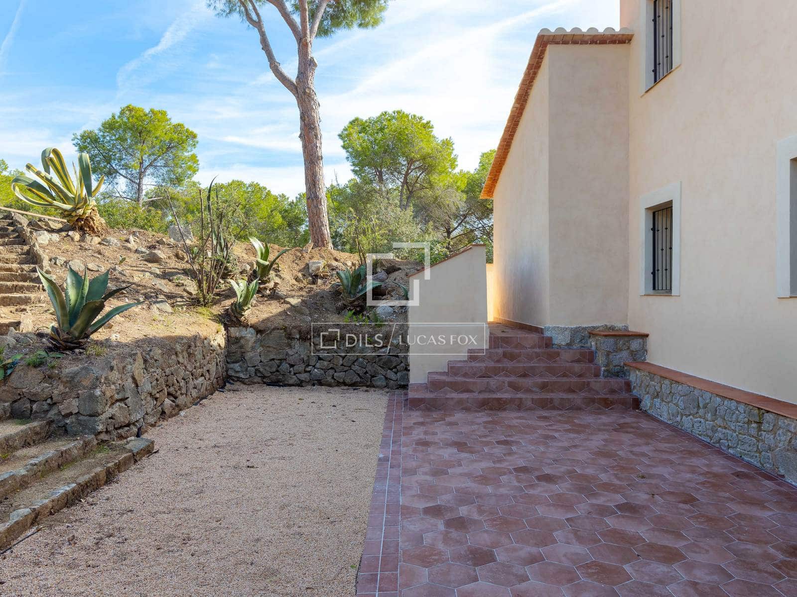 6 chambre Villa/Maison à vendre à Arenys de Mar avec piscine garage - 2 200 000 € (Ref: 10172232)