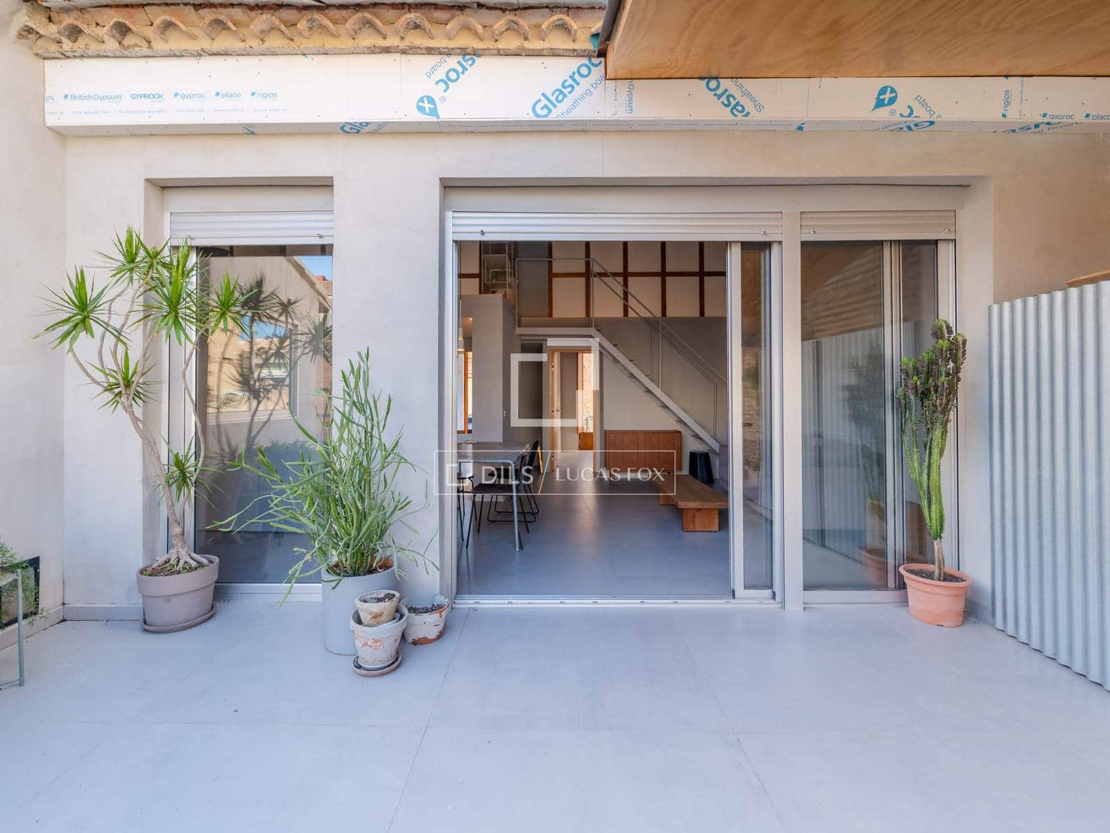 2 slaapkamer Appartement te huur in Valencia stad - € 2.300 (Ref: 10172916)