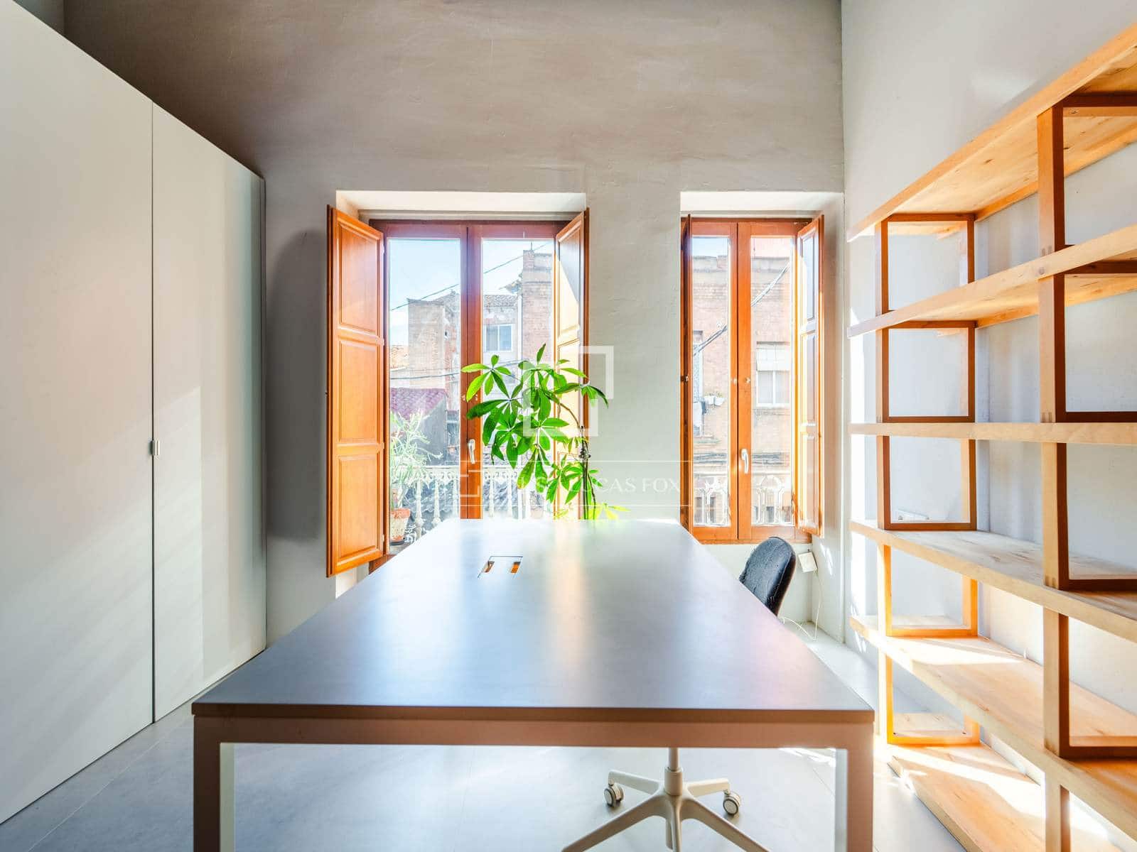 2 slaapkamer Appartement te huur in Valencia stad - € 2.300 (Ref: 10172916)