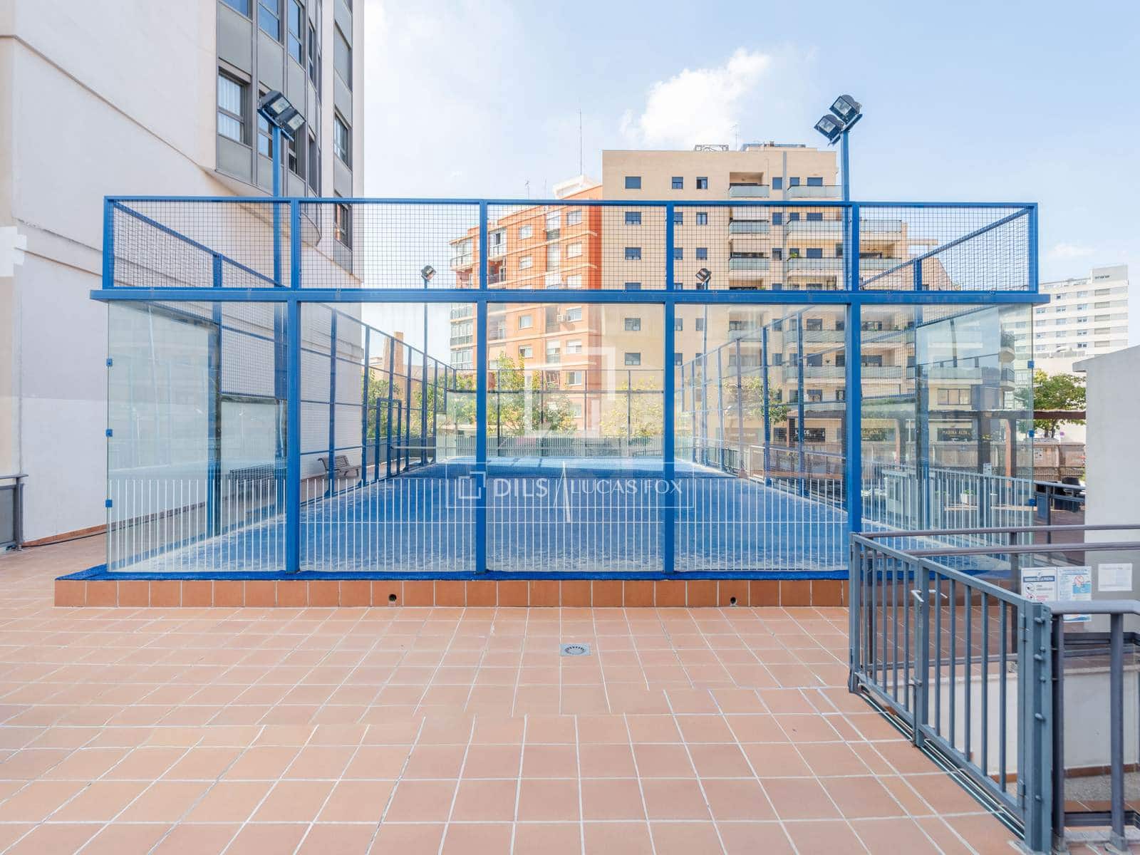 3 slaapkamer Appartement te huur in Valencia stad met zwembad garage - € 3.500 (Ref: 10172917)