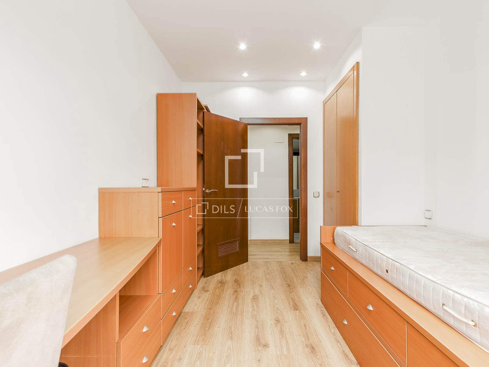 4 chambre Appartement à vendre à Barcelone ville avec garage - 995 000 € (Ref: 10174780)