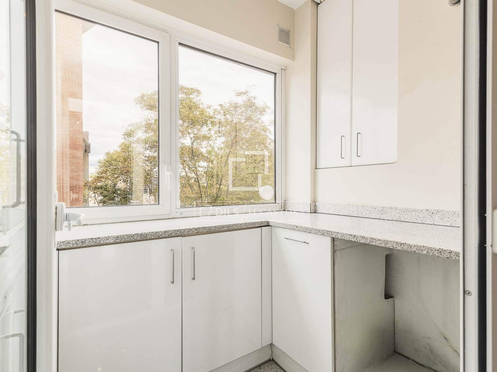 4 chambre Appartement à vendre à Barcelone ville avec garage - 995 000 € (Ref: 10174780)