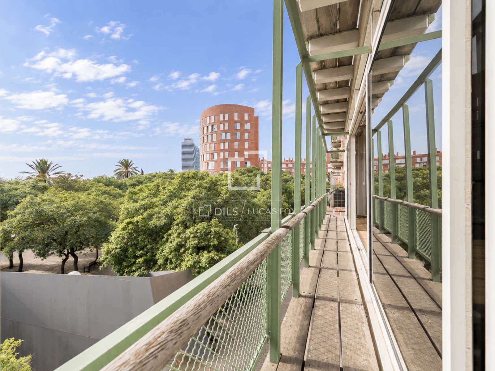4 chambre Appartement à vendre à Barcelone ville avec garage - 995 000 € (Ref: 10174780)