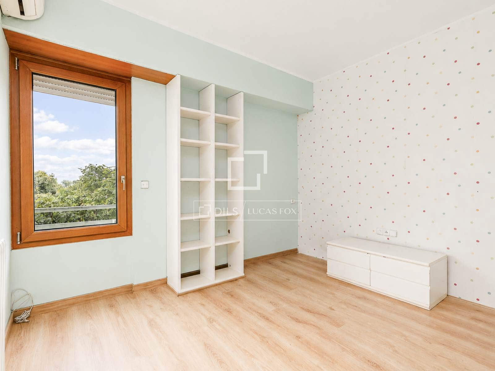 4 chambre Appartement à vendre à Barcelone ville avec garage - 995 000 € (Ref: 10174780)