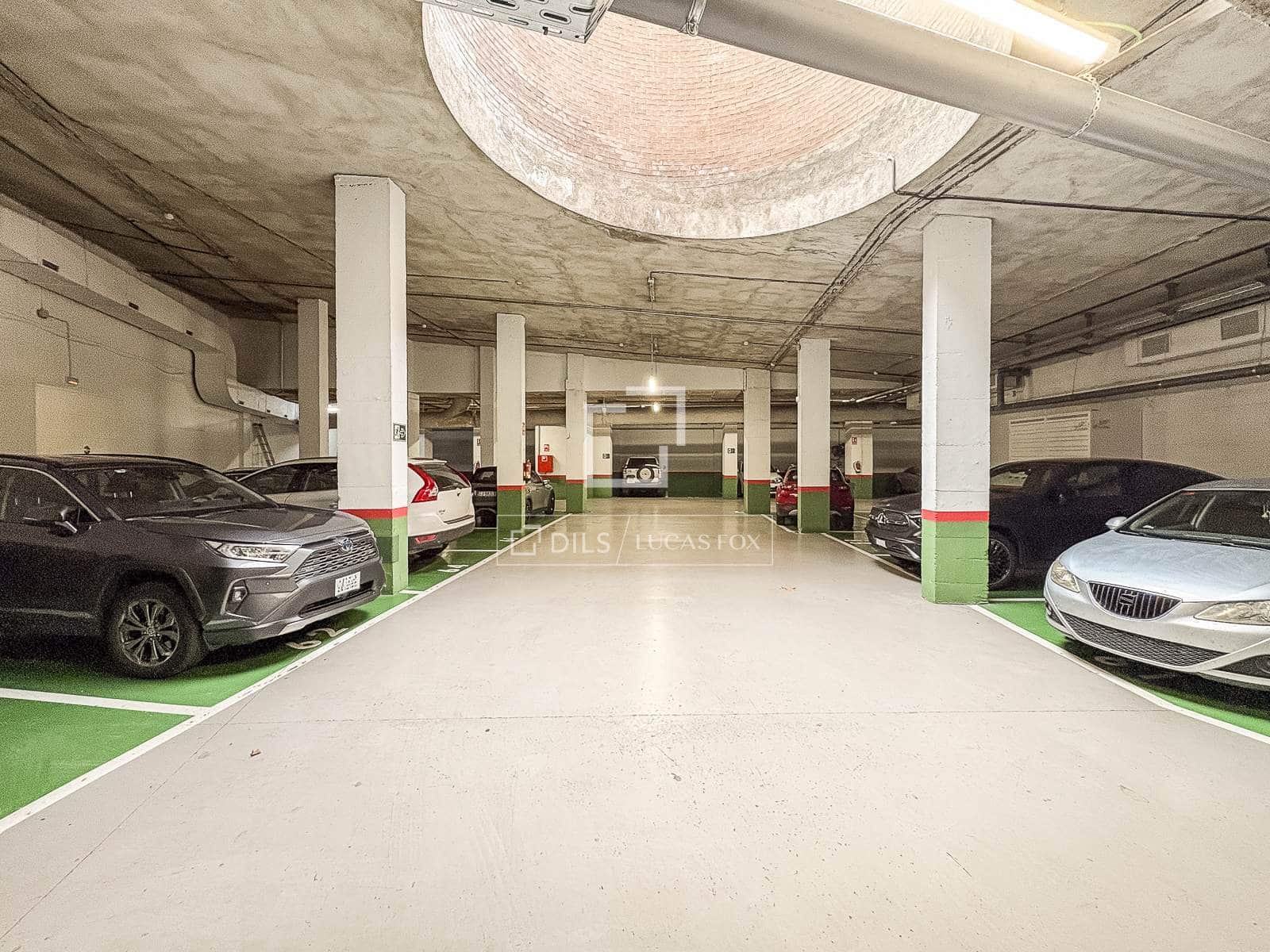 4 chambre Appartement à vendre à Barcelone ville avec garage - 995 000 € (Ref: 10174780)