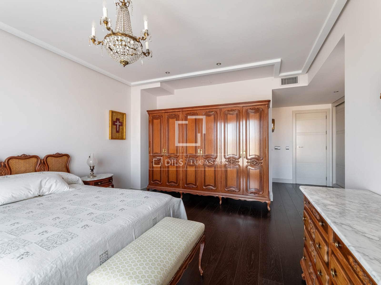 6 chambre Villa/Maison à vendre à Majadahonda avec piscine garage - 1 590 000 € (Ref: 10175451)