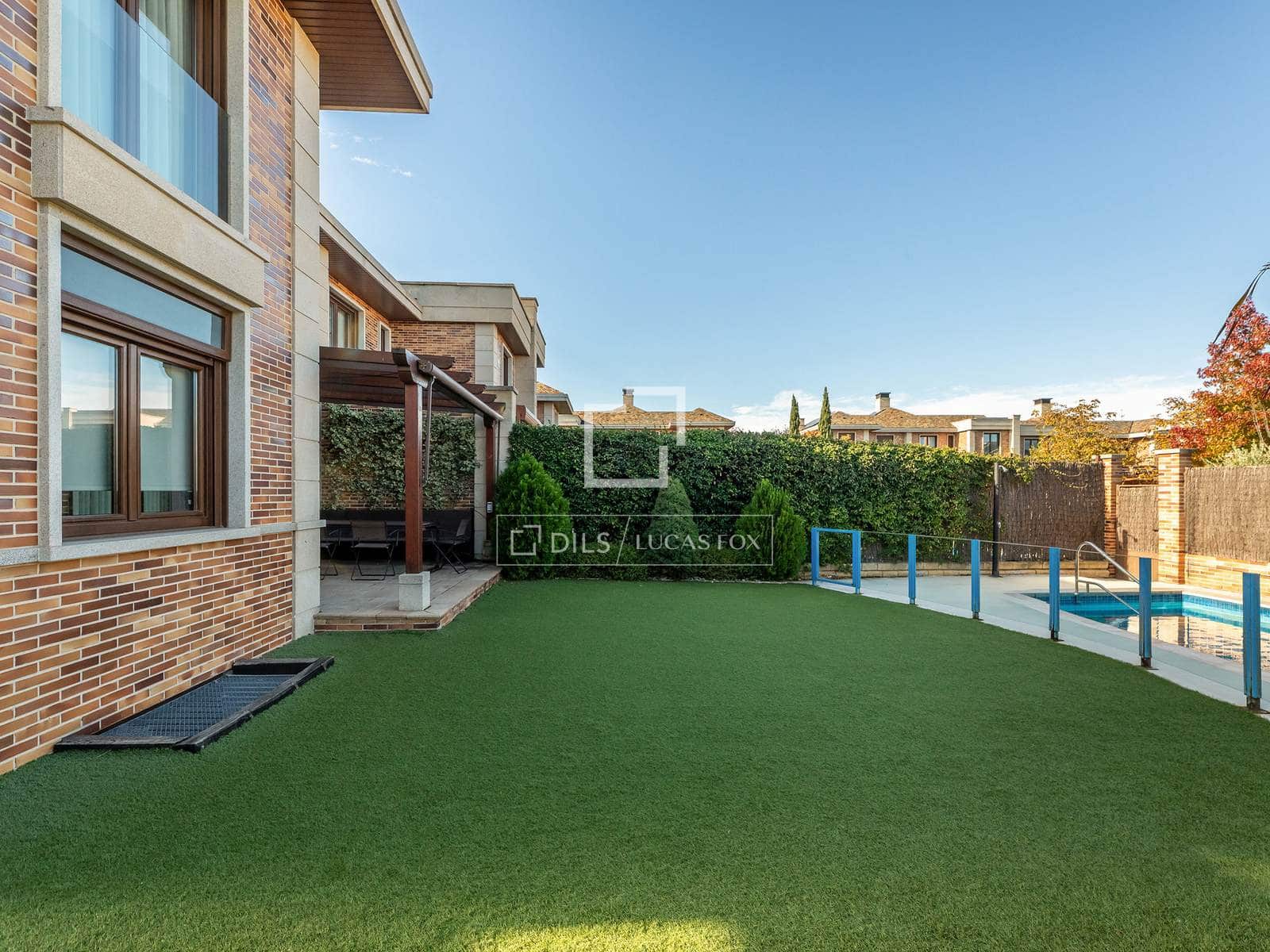 6 chambre Villa/Maison à vendre à Majadahonda avec piscine garage - 1 590 000 € (Ref: 10175451)