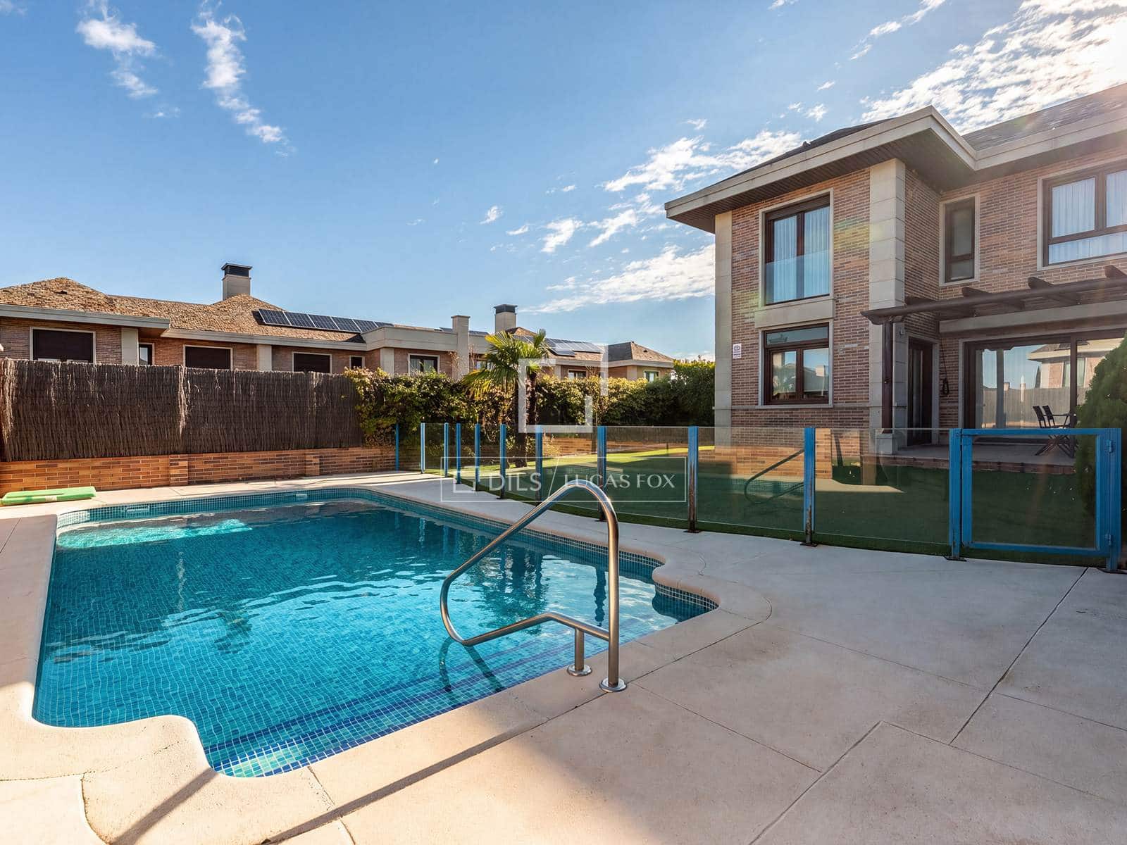 6 chambre Villa/Maison à vendre à Majadahonda avec piscine garage - 1 590 000 € (Ref: 10175451)