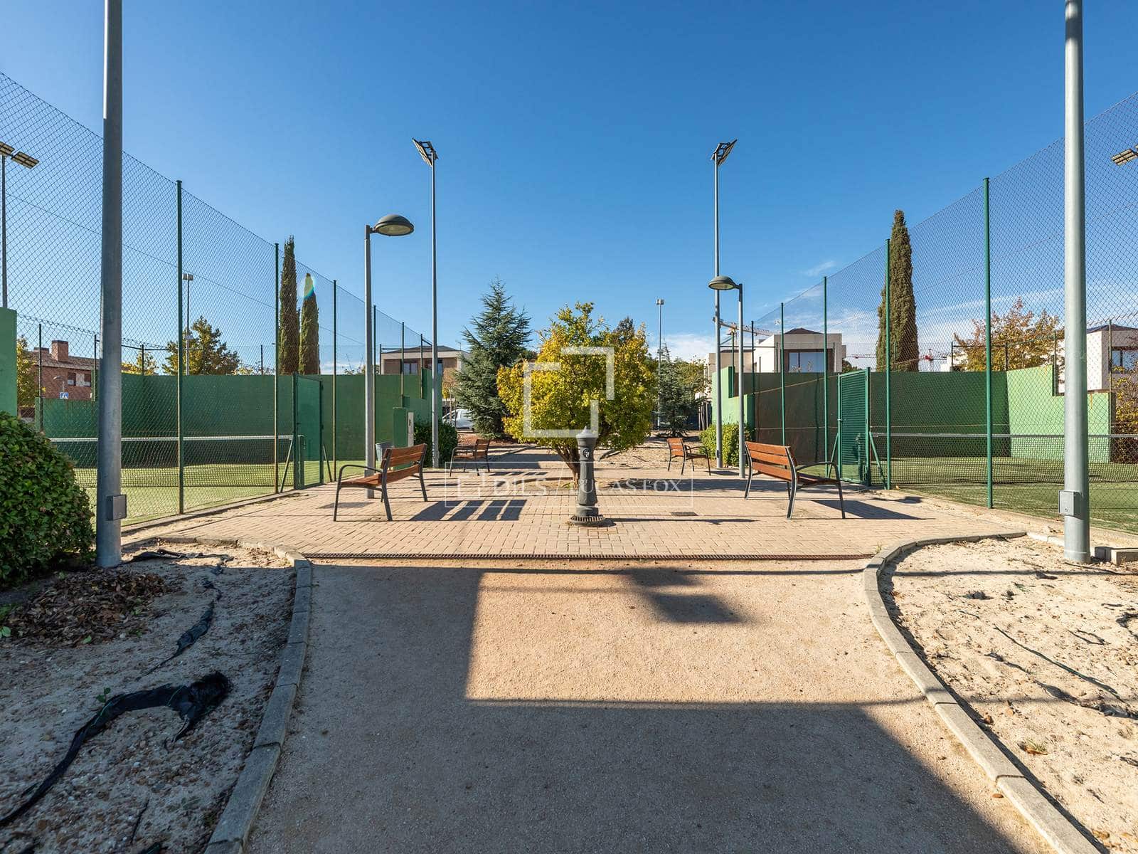 6 chambre Villa/Maison à vendre à Majadahonda avec piscine garage - 1 590 000 € (Ref: 10175451)