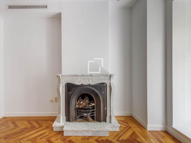 3 soveværelse Lejlighed til leje i Recoletos, Madrid by - € 5.000 (Ref: 10175452)