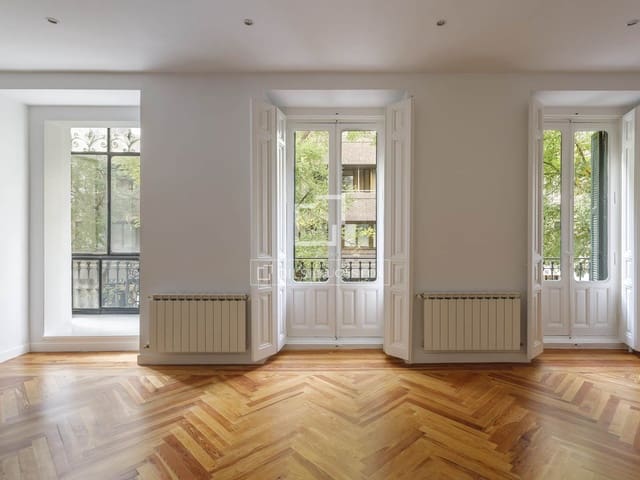 3 soveværelse Lejlighed til leje i Recoletos, Madrid by - € 5.000 (Ref: 10175452)