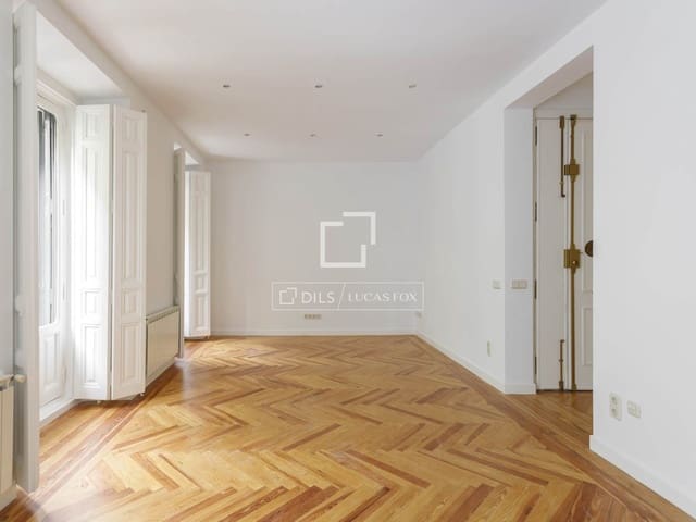 3 soveværelse Lejlighed til leje i Recoletos, Madrid by - € 5.000 (Ref: 10175452)