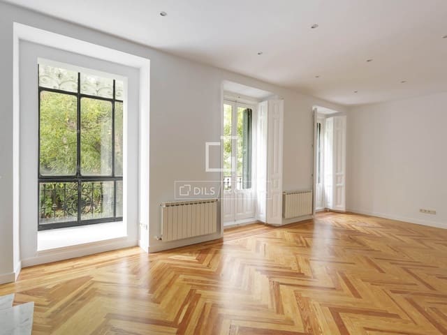 3 soveværelse Lejlighed til leje i Recoletos, Madrid by - € 5.000 (Ref: 10175452)