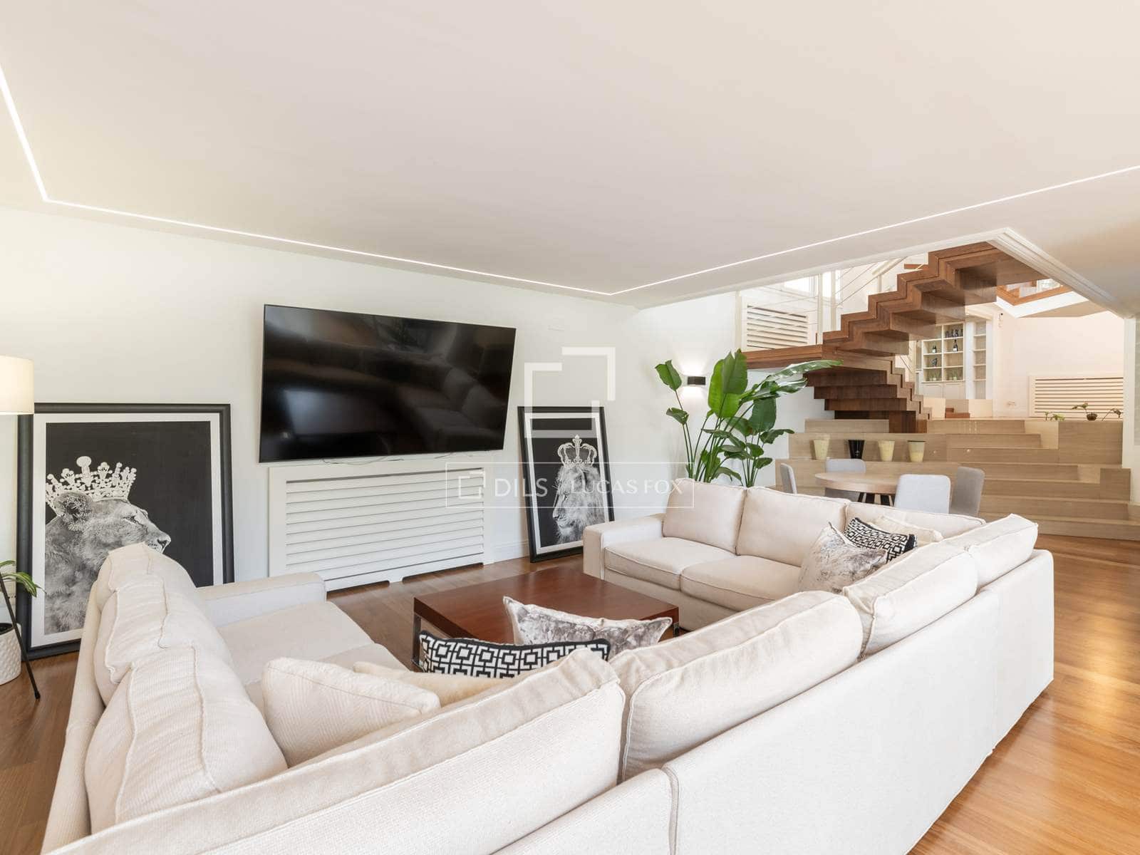 Chalet de 5 habitaciones en Sant Cugat del Vallès en venta con piscina garaje - 3.095.000 € (Ref: 10175453)