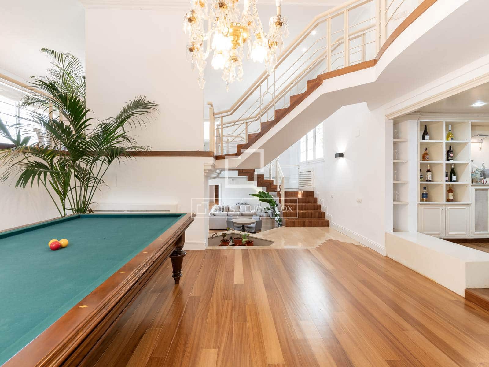 Chalet de 5 habitaciones en Sant Cugat del Vallès en venta con piscina garaje - 3.095.000 € (Ref: 10175453)