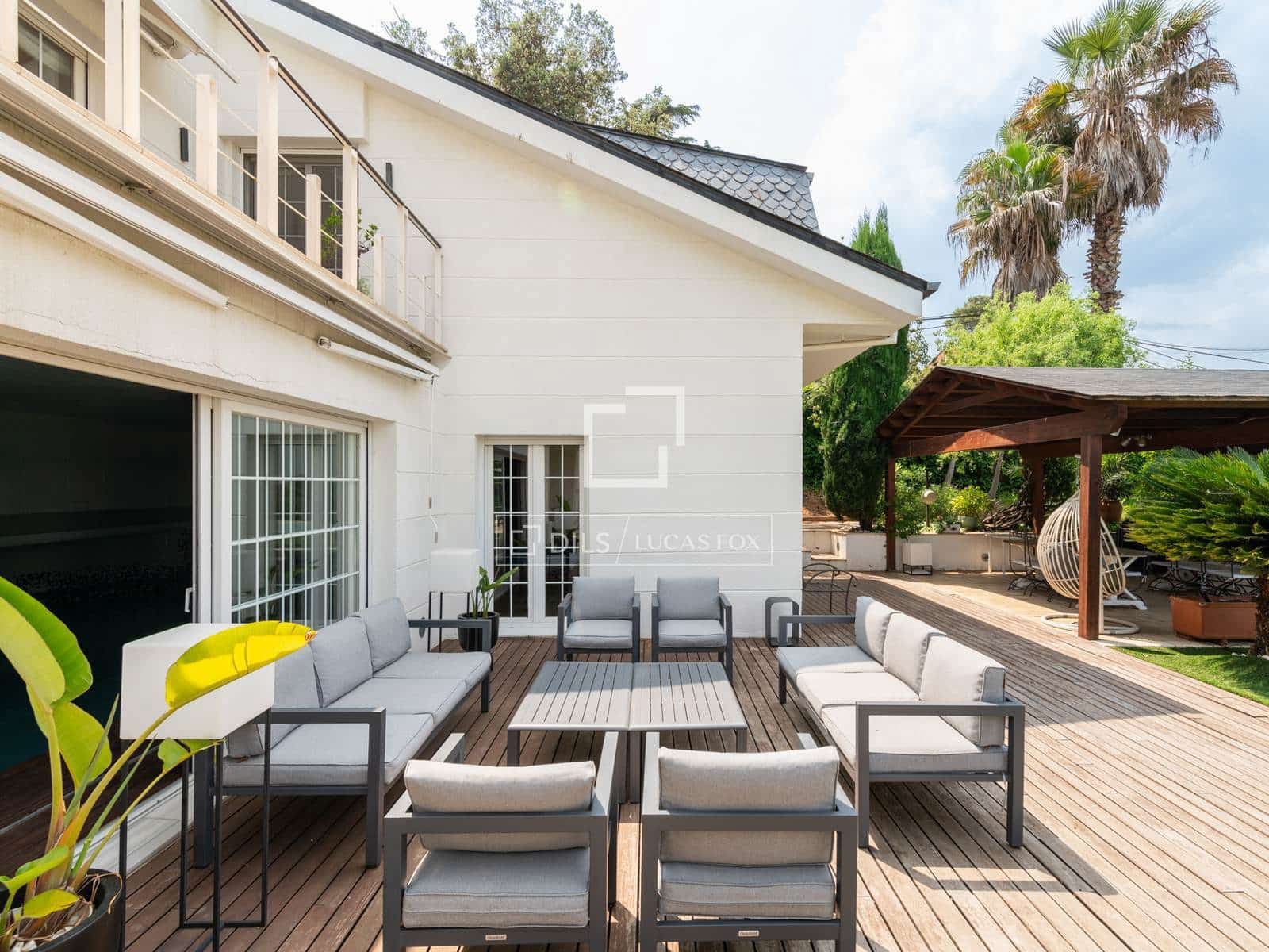 Chalet de 5 habitaciones en Sant Cugat del Vallès en venta con piscina garaje - 3.095.000 € (Ref: 10175453)