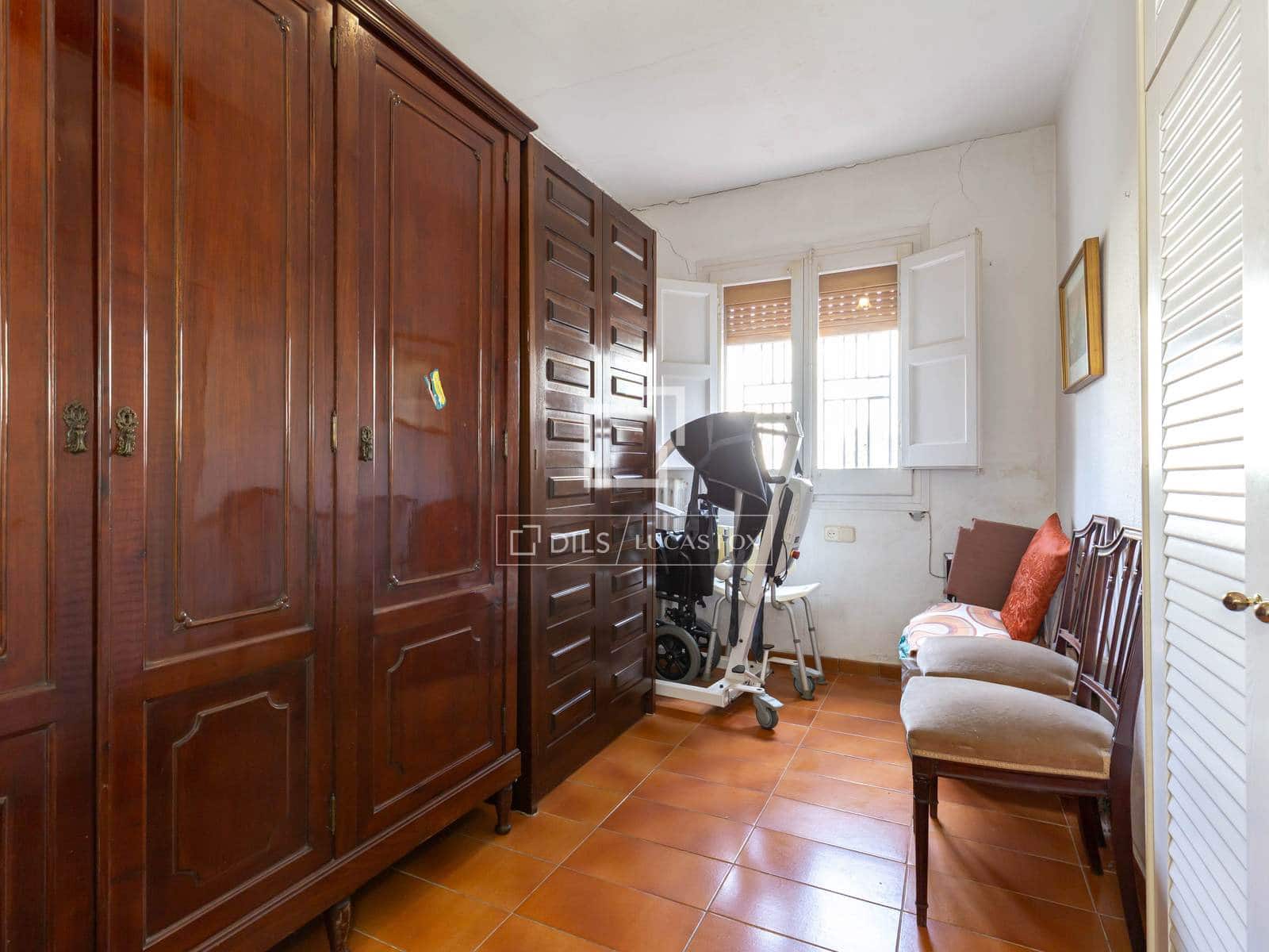 5 soverom Villa til salgs i Sant Just Desvern med garasje - € 1 375 000 (Ref: 10175597)