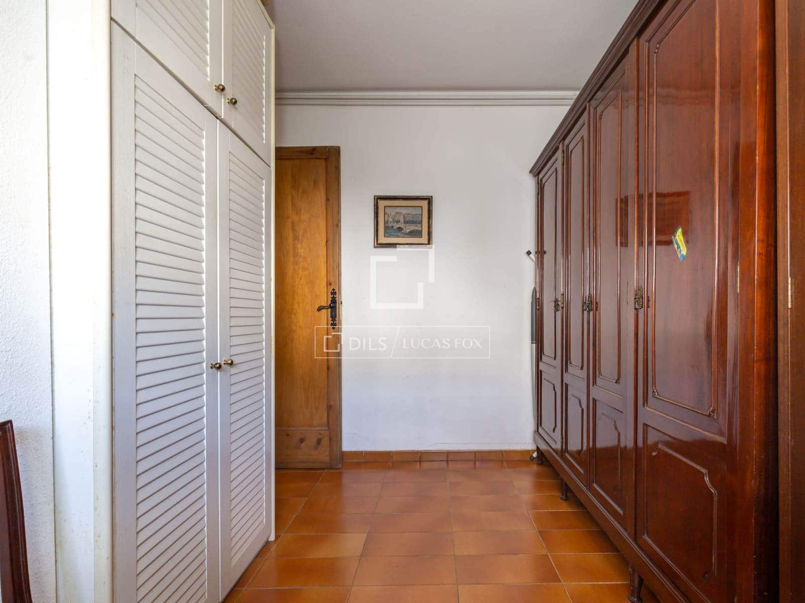5 soverom Villa til salgs i Sant Just Desvern med garasje - € 1 375 000 (Ref: 10175597)