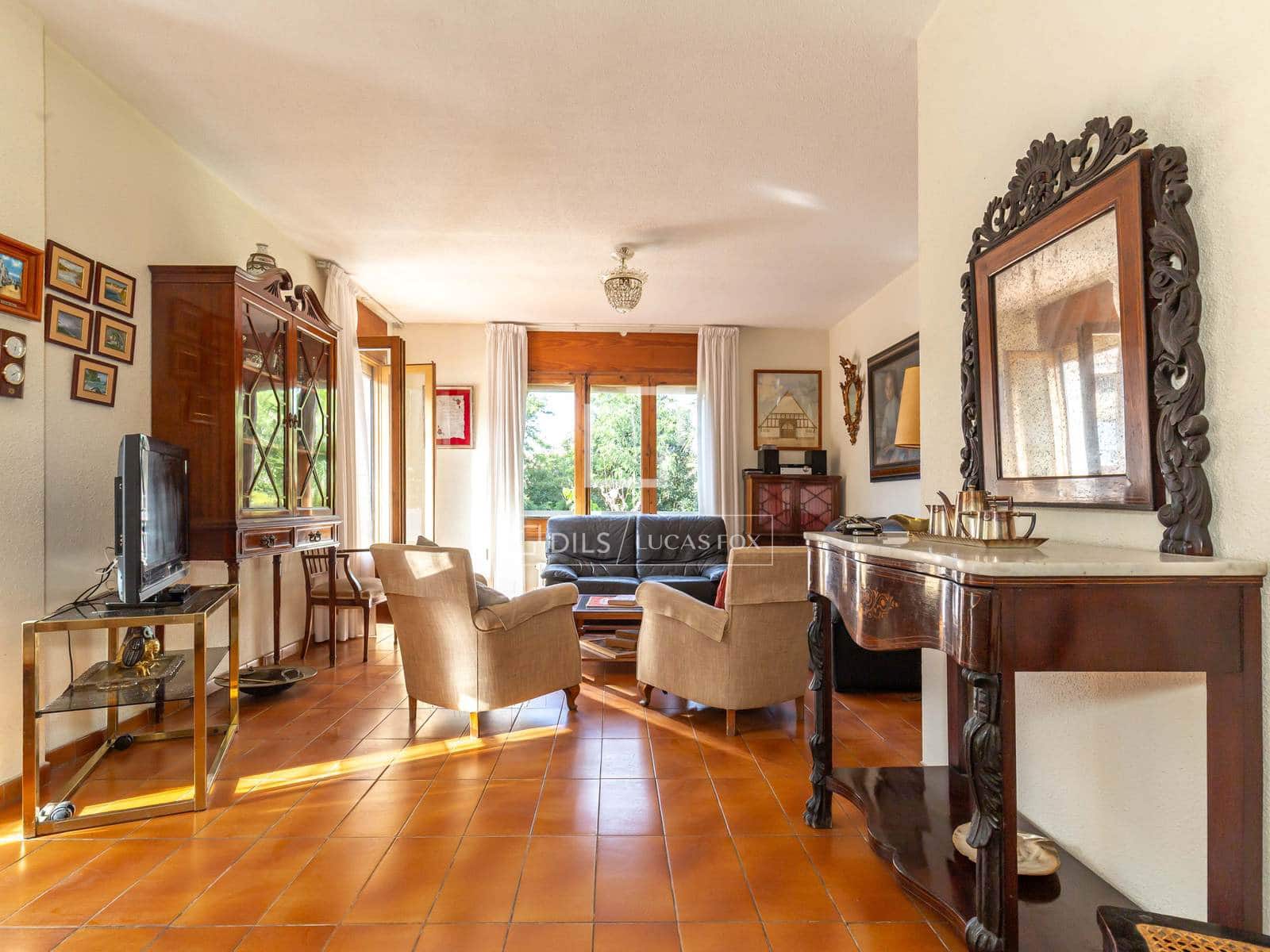 5 soverom Villa til salgs i Sant Just Desvern med garasje - € 1 375 000 (Ref: 10175597)
