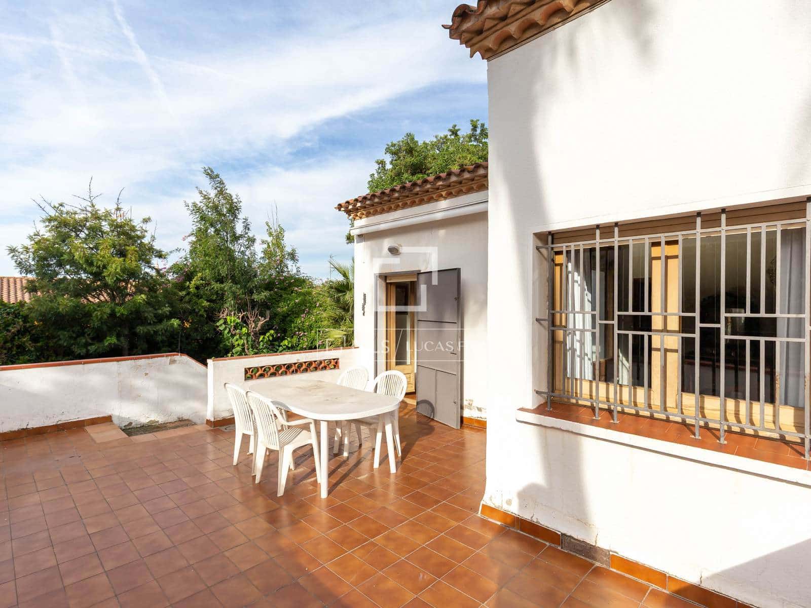 5 soverom Villa til salgs i Sant Just Desvern med garasje - € 1 375 000 (Ref: 10175597)