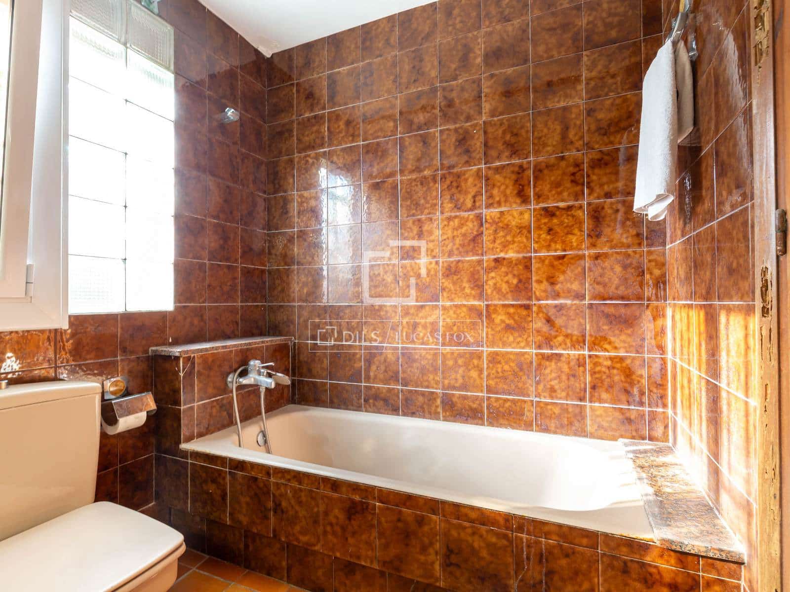 5 soverom Villa til salgs i Sant Just Desvern med garasje - € 1 375 000 (Ref: 10175597)