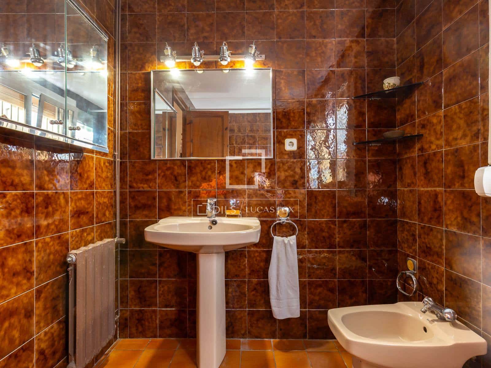 5 soverom Villa til salgs i Sant Just Desvern med garasje - € 1 375 000 (Ref: 10175597)