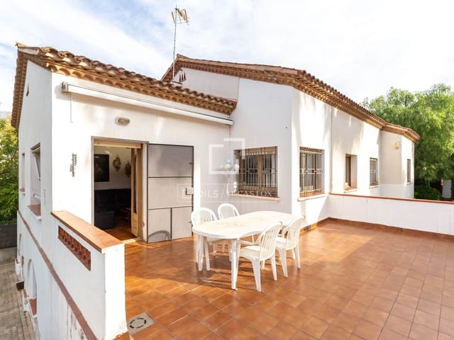 5 soverom Villa til salgs i Sant Just Desvern med garasje - € 1 375 000 (Ref: 10175597)