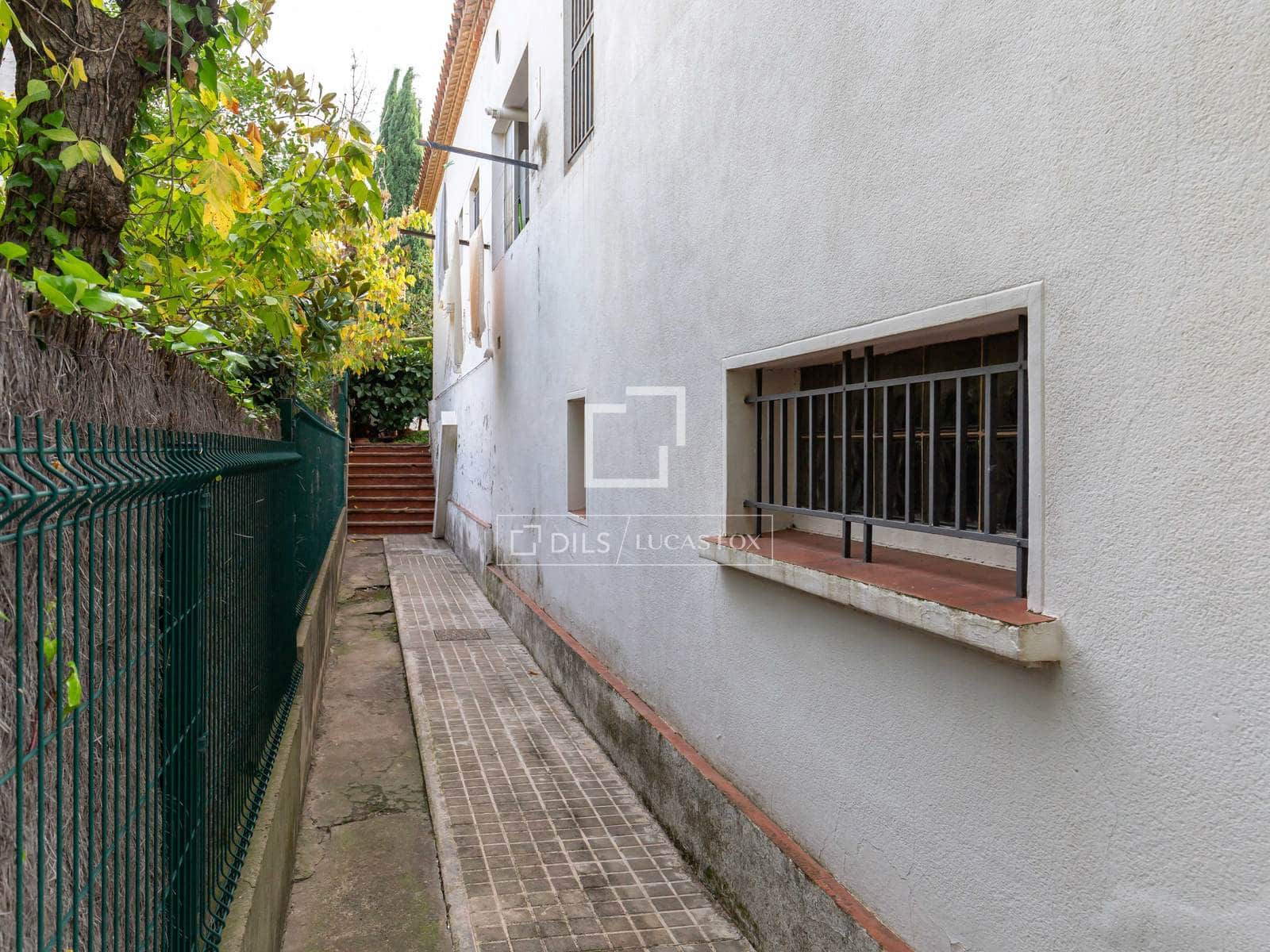 5 soverom Villa til salgs i Sant Just Desvern med garasje - € 1 375 000 (Ref: 10175597)