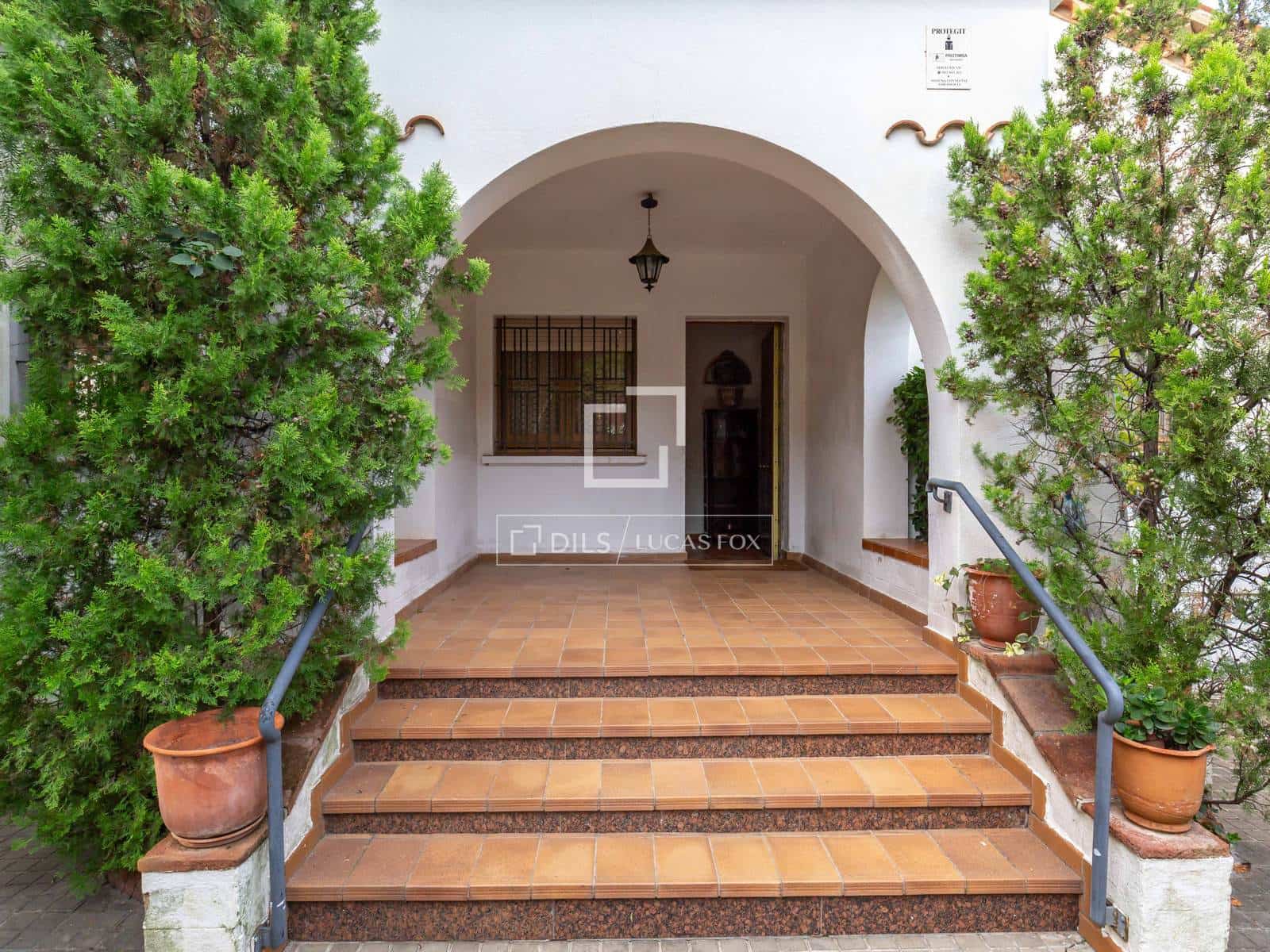 5 soverom Villa til salgs i Sant Just Desvern med garasje - € 1 375 000 (Ref: 10175597)