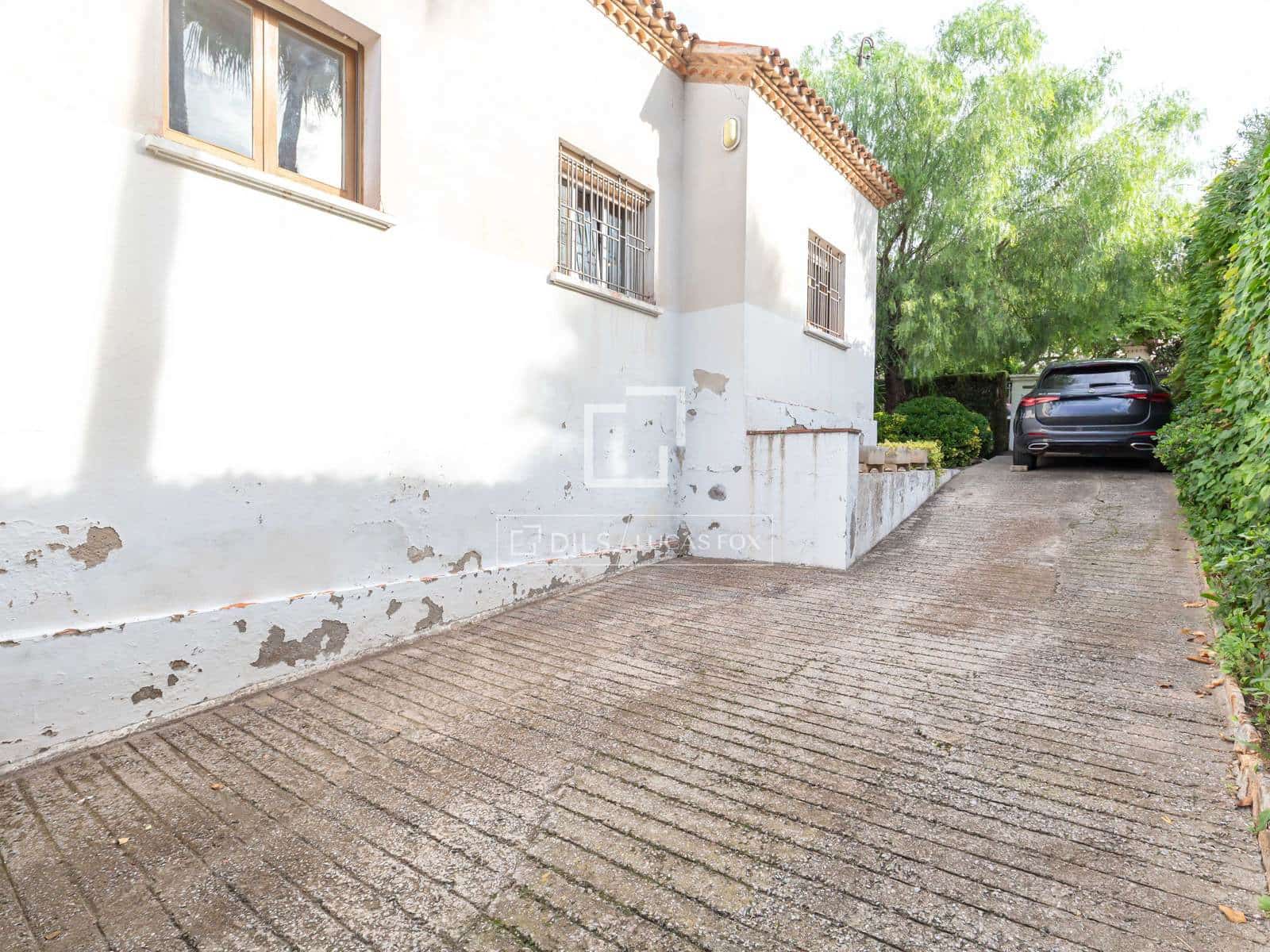 5 soverom Villa til salgs i Sant Just Desvern med garasje - € 1 375 000 (Ref: 10175597)