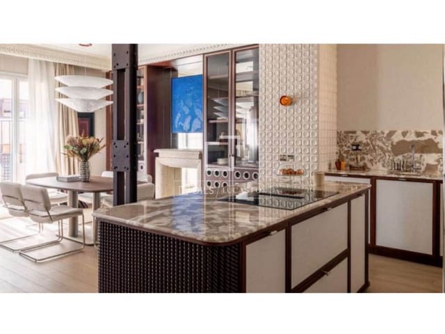 Apartamento de 3 habitaciones en Castellana, Madrid ciudad en venta - 2.950.000 € (Ref: 10175599)