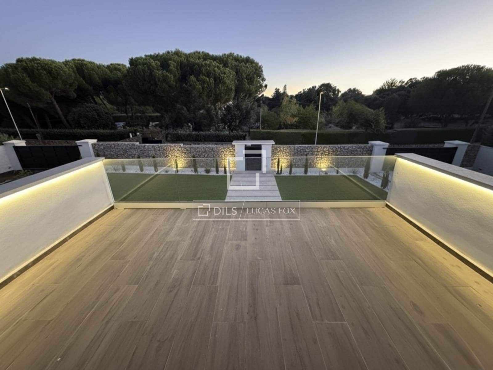 Chalet de 6 habitaciones en Valdemorillo en venta con garaje - 1.350.000 € (Ref: 10175721)