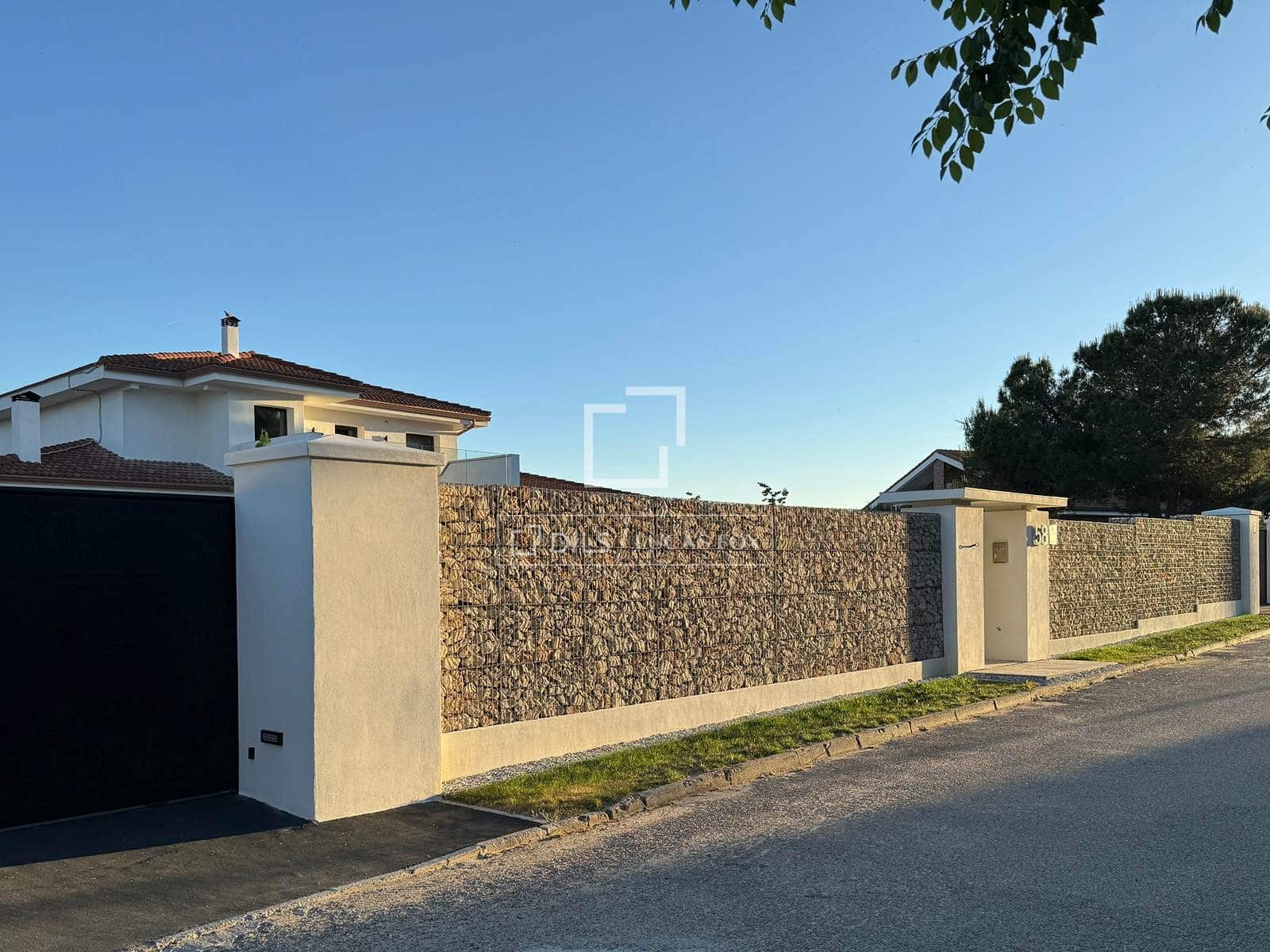 Chalet de 6 habitaciones en Valdemorillo en venta con garaje - 1.350.000 € (Ref: 10175721)