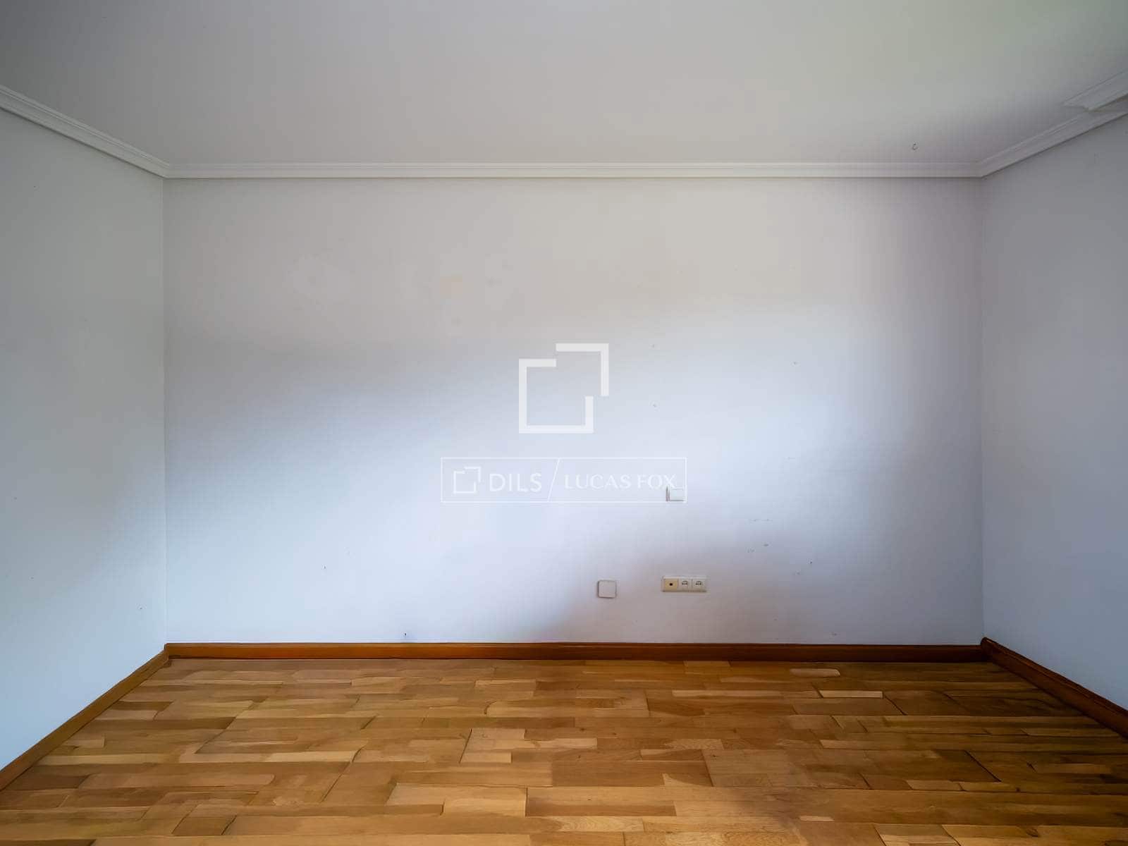 7 Zimmer Villa zu vermieten in San Sebastian de los Reyes mit Pool Garage - 7.000 € (Ref: 10175722)