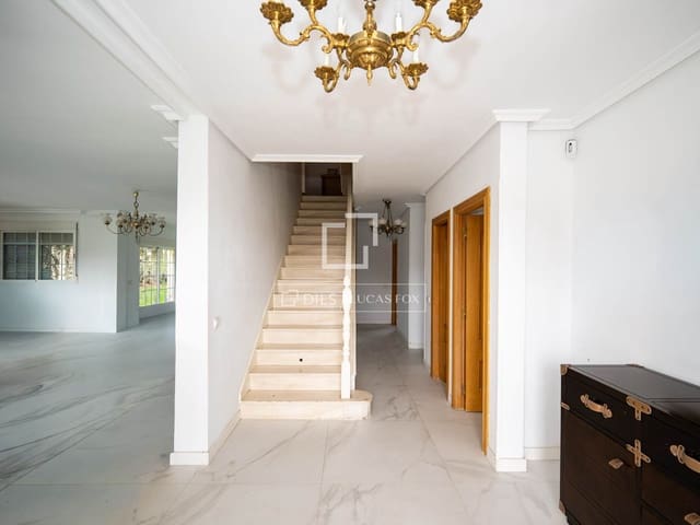7 Zimmer Villa zu vermieten in San Sebastián de los Reyes mit Pool Garage - 7.000 € (Ref: 10175722)