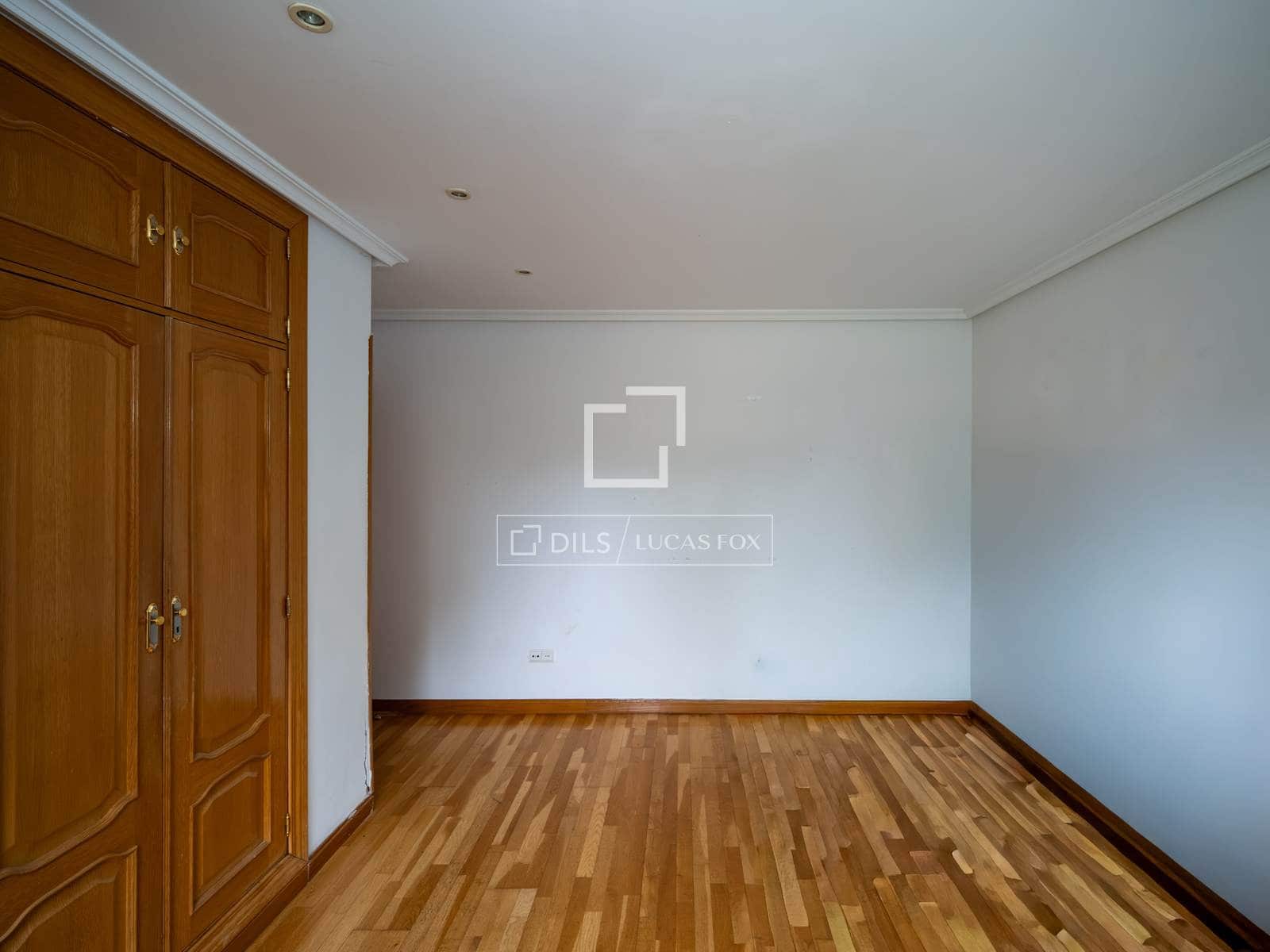 7 Zimmer Villa zu vermieten in San Sebastian de los Reyes mit Pool Garage - 7.000 € (Ref: 10175722)