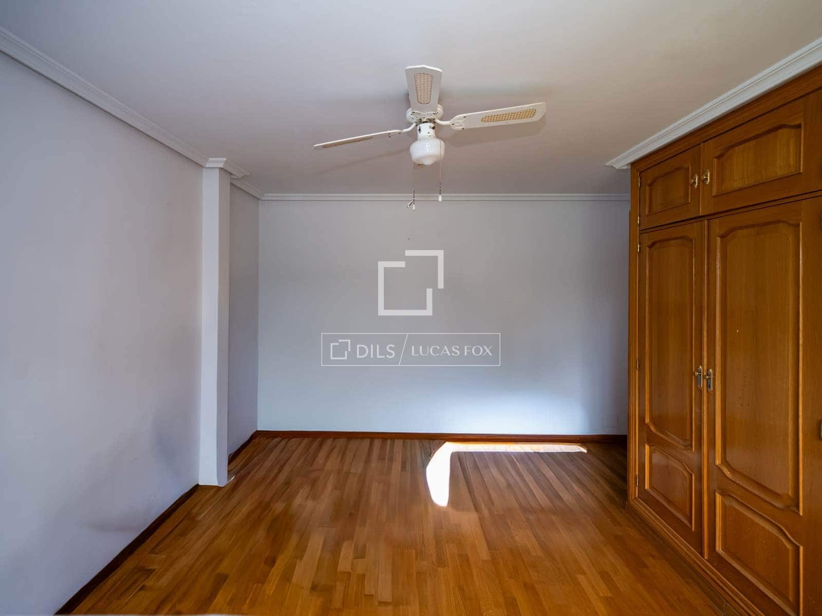 7 Zimmer Villa zu vermieten in San Sebastian de los Reyes mit Pool Garage - 7.000 € (Ref: 10175722)