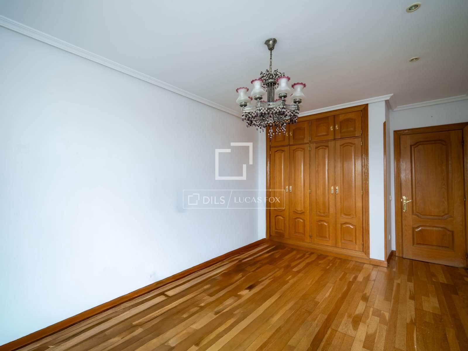 7 Zimmer Villa zu vermieten in San Sebastian de los Reyes mit Pool Garage - 7.000 € (Ref: 10175722)