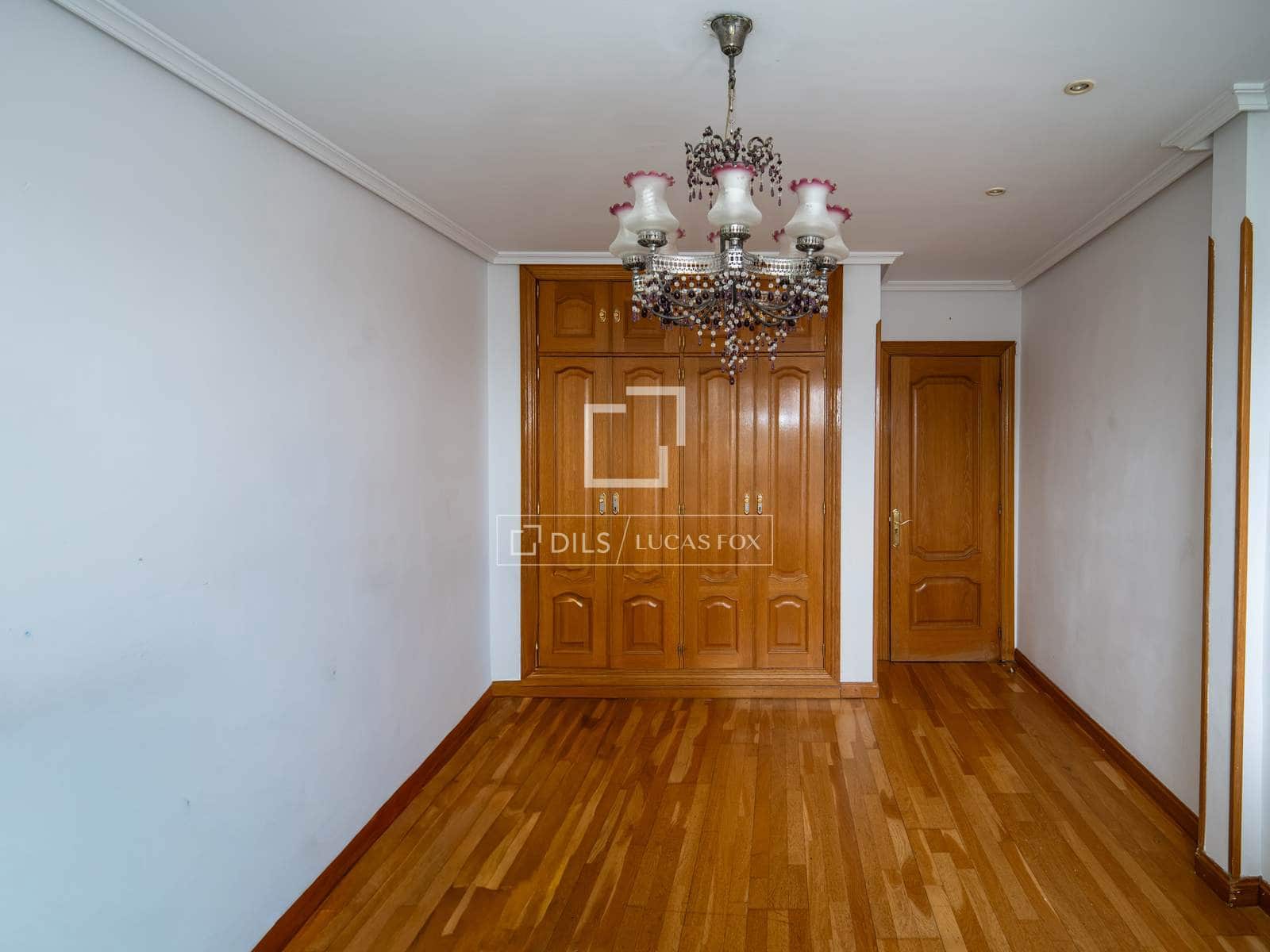 7 Zimmer Villa zu vermieten in San Sebastian de los Reyes mit Pool Garage - 7.000 € (Ref: 10175722)