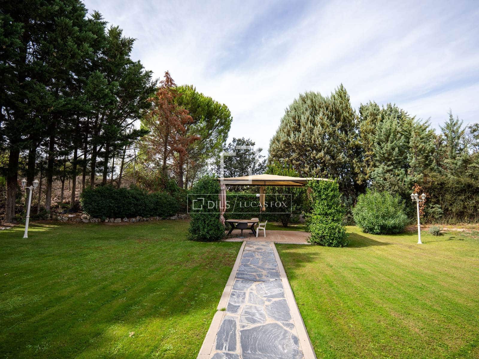7 Zimmer Villa zu vermieten in San Sebastian de los Reyes mit Pool Garage - 7.000 € (Ref: 10175722)