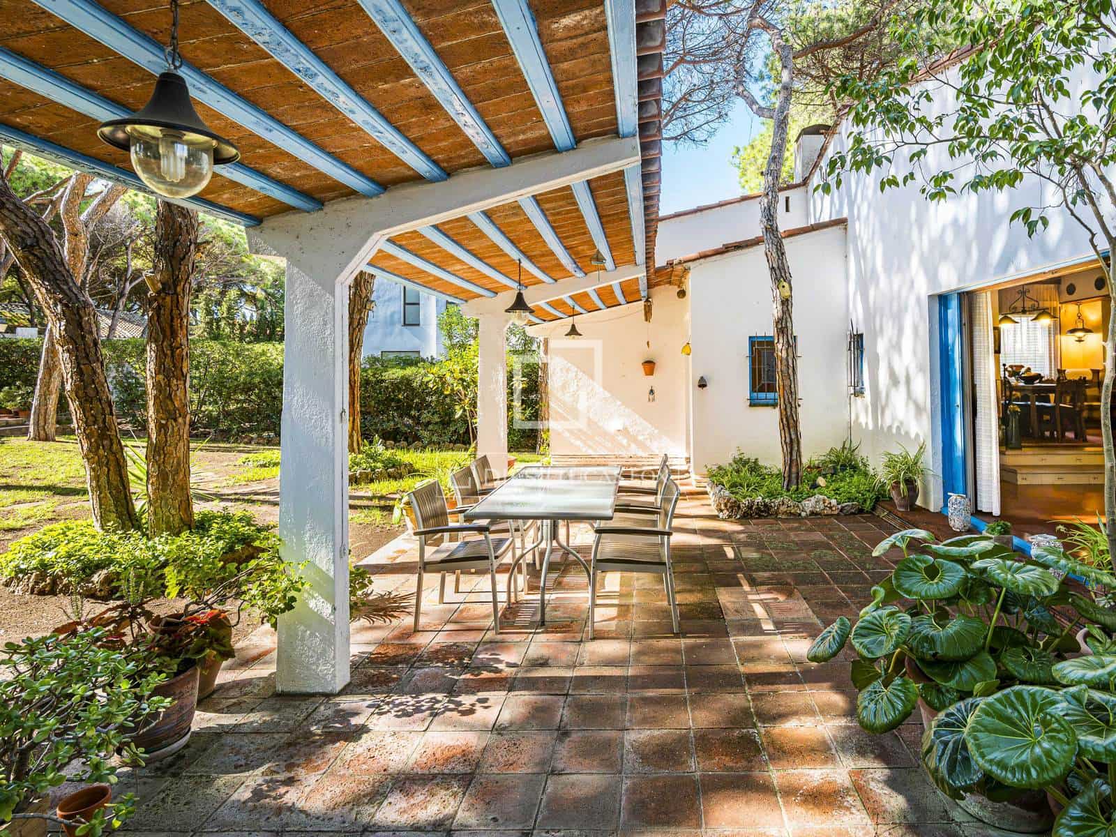 4 sypialnia Willa na sprzedaż w Castelldefels z basenem garażem - 1 525 000 € (Ref: 10175898)