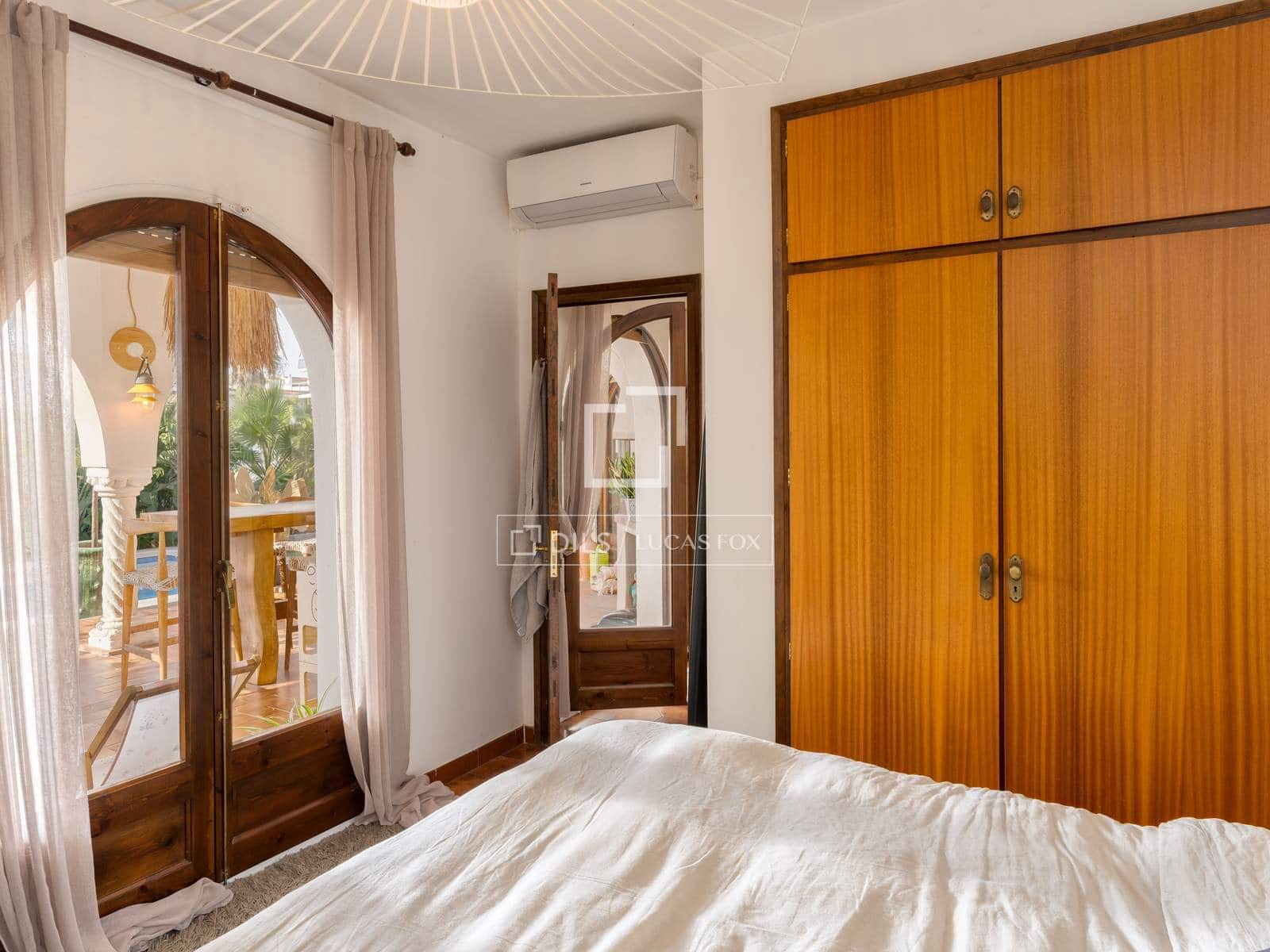 3 Zimmer Villa zu verkaufen in Empuriabrava mit Pool Garage - 1.299.000 € (Ref: 10175900)