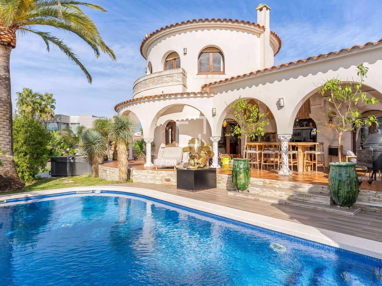 3 Zimmer Villa zu verkaufen in Empuriabrava mit Pool Garage - 1.299.000 € (Ref: 10175900)