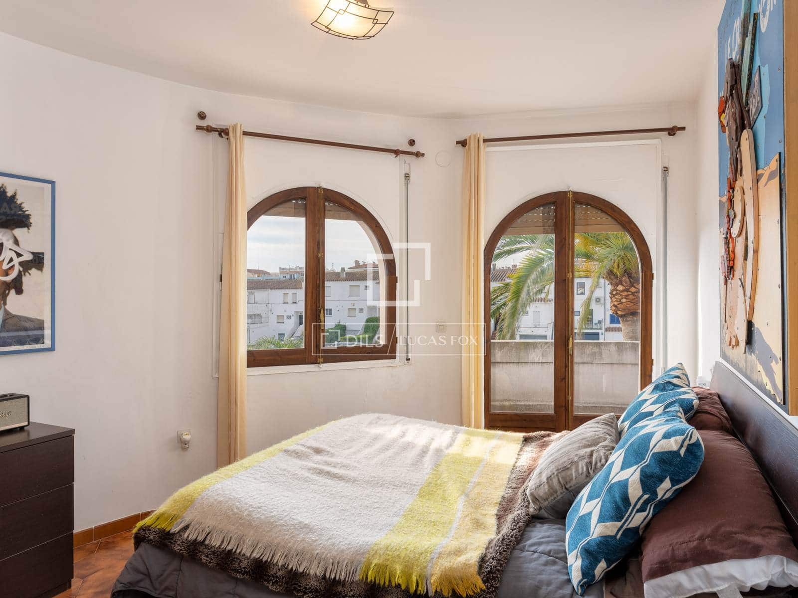 3 Zimmer Villa zu verkaufen in Empuriabrava mit Pool Garage - 1.299.000 € (Ref: 10175900)