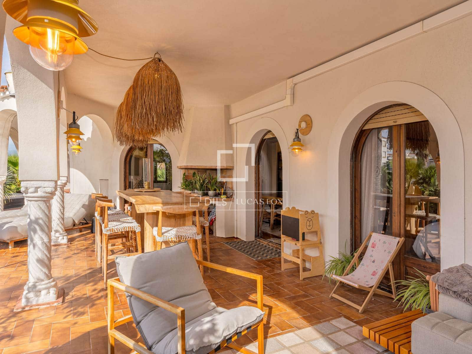 3 Zimmer Villa zu verkaufen in Empuriabrava mit Pool Garage - 1.299.000 € (Ref: 10175900)
